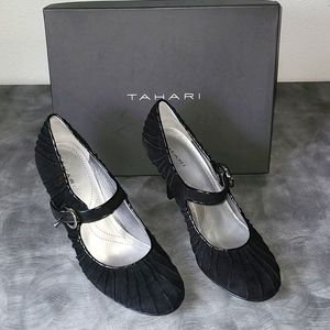 Tahari women's TA-Kimmy heels